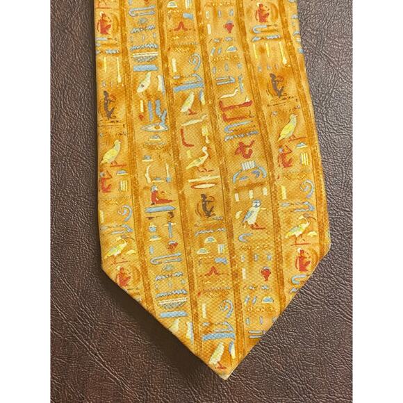 Alynn Egyptian Hieroglyphics Silk Tie Gold 4th Century BC Print 3.5” Wide - Picture 2 of 5